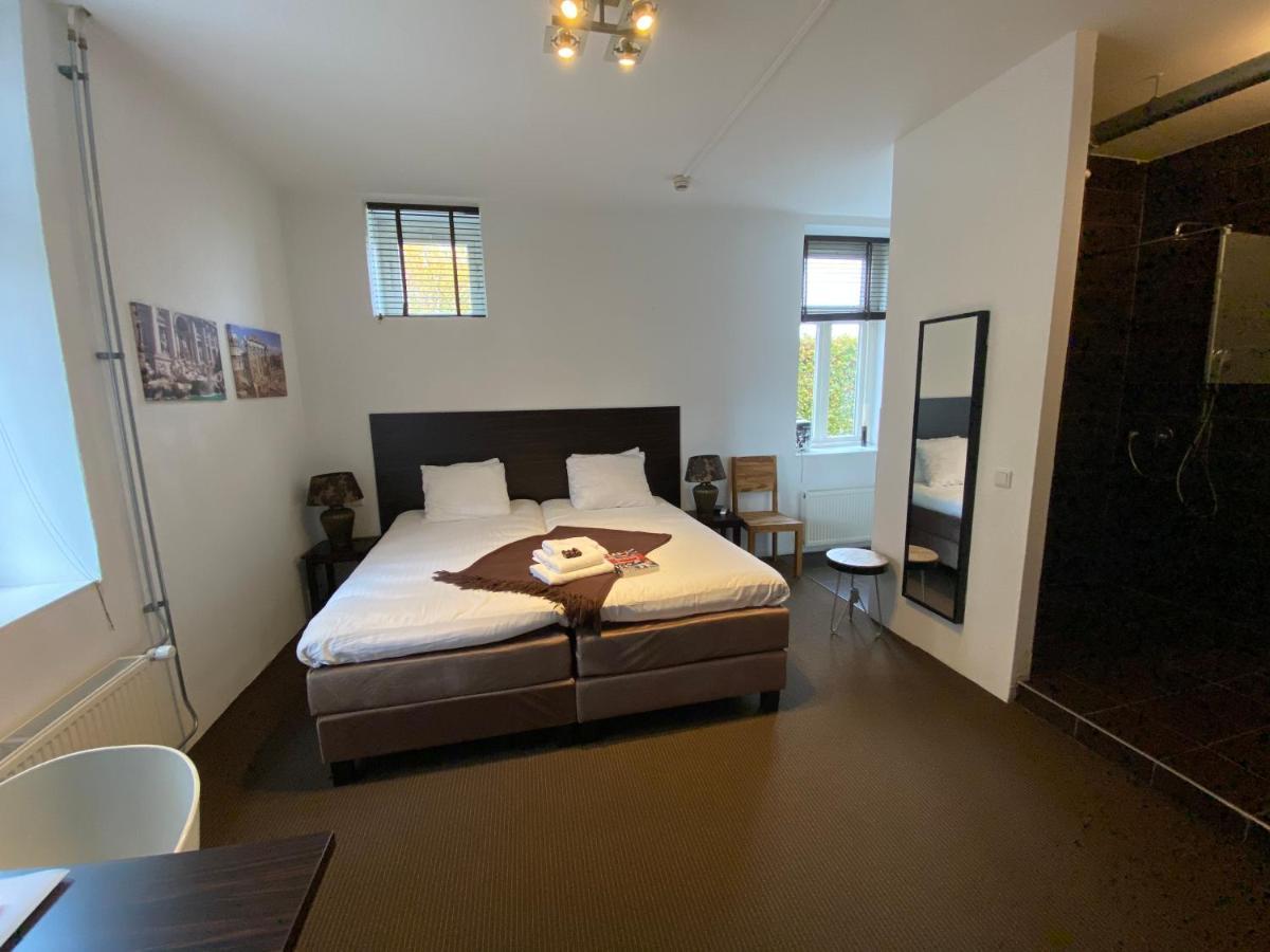 De Slaapfabriek Vakantiehuis En Trainingslocatie Teuge ภายนอก รูปภาพ