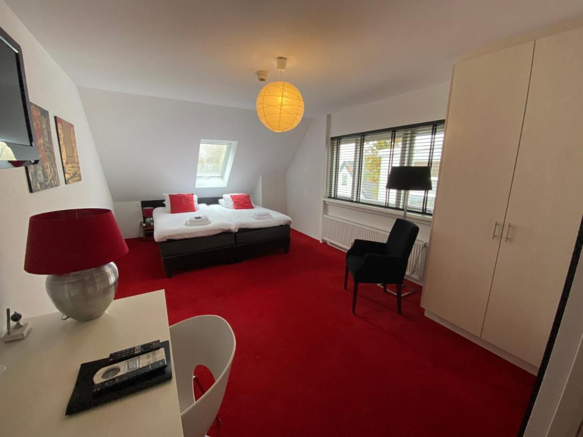 De Slaapfabriek Vakantiehuis En Trainingslocatie Teuge ภายนอก รูปภาพ