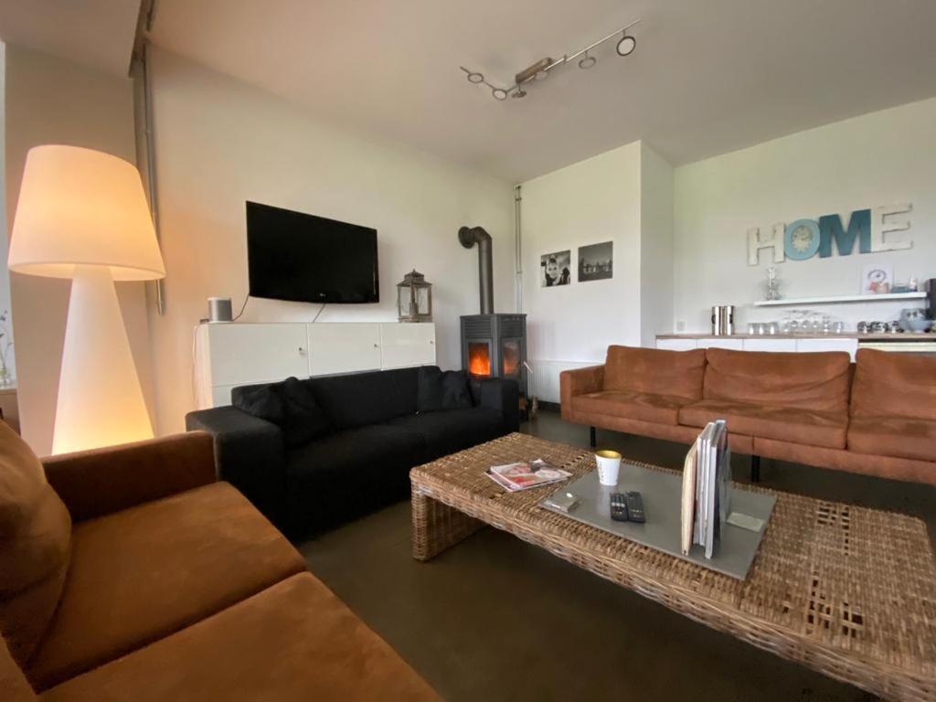 De Slaapfabriek Vakantiehuis En Trainingslocatie Teuge ภายนอก รูปภาพ